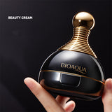 Crema de maquillaje correctora y sedosa