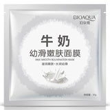 Máscara facial com 8 opções (Leite / Seda / Baba de caracol / Vinho tinto / Aloe vera / Laranja / Algas marinhas)