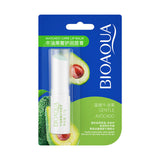 Farbloser feuchtigkeitsspendender Lippenbalsam