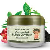 Mascarilla facial de arcilla con burbujas carbonatadas