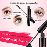 Schwarze verlängernde Mascara